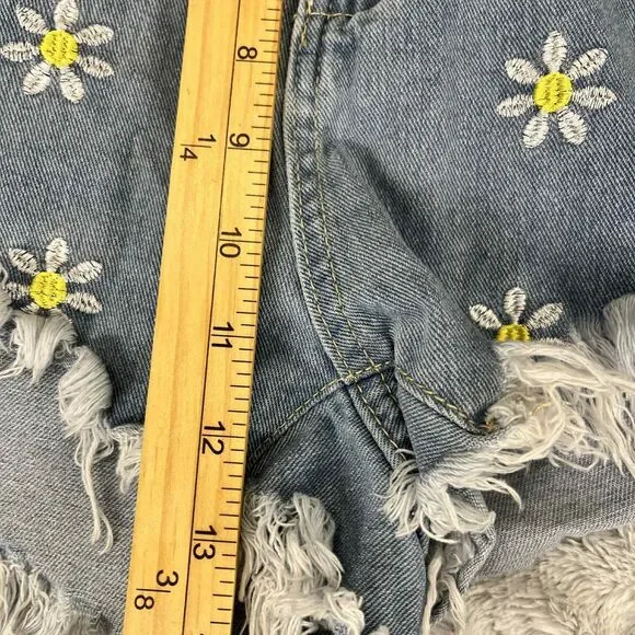 Shein Curve Denim Shorts Women 0XL Distressed Frayed Hem Daisy Embroidered - Picture 5 of 6